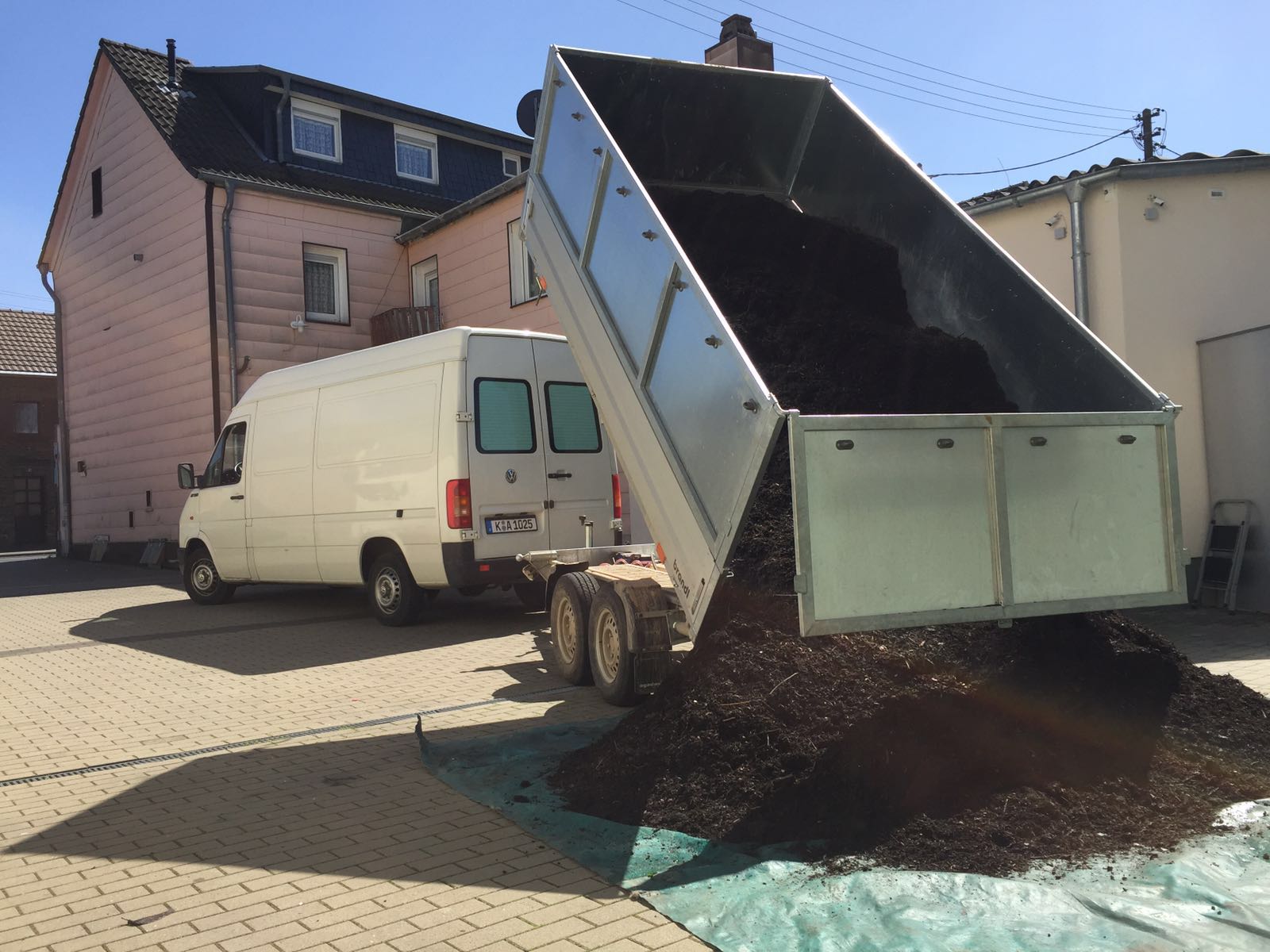 Gartenabfall-Entsorgung | aktiv Köln